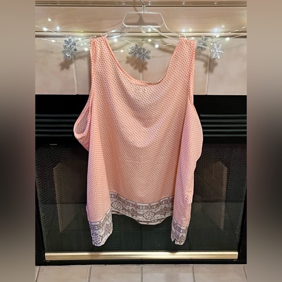 Old Navy Boho Geometric Tank Size XXL - Picture 4 of 5